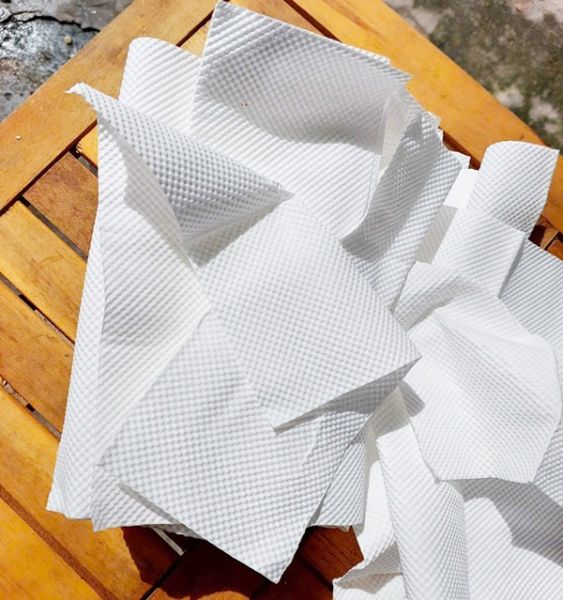 KHĂN GIẤY VUÔNG DẠNG RÚT SẠCH, DAI, MỀM, KHÔNG BỤI 